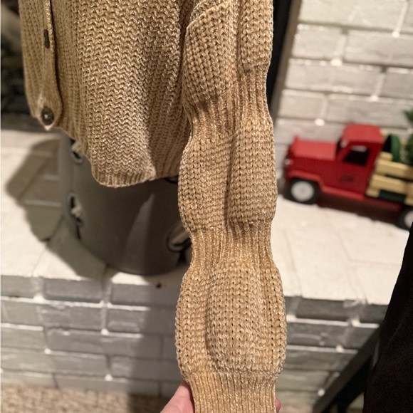 Derek Heart Tan Button-Up Cardigan - Picture 2 of 4